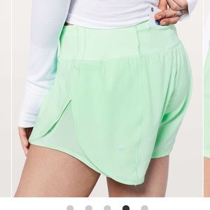 Lulu lemon attack the track 4” shorts, citra lime